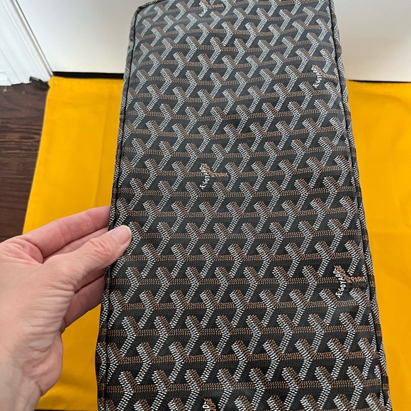 SOLD Goyard St Louis Tote GM - Picture 7 of 13
